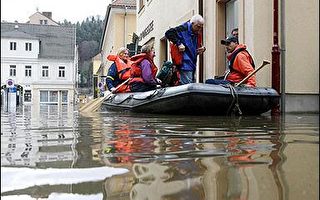 中欧洪水泛滥 数百民众逃离家园