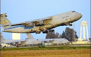 美空軍C-5運輸機墜機 機上十七人狀況不明