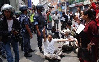 尼泊爾示威進入第十二天 派重兵確保食品運輸