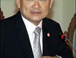 泰国代理总理：戴克辛悄悄恢复部分总理职权