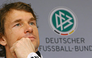 德國門將萊曼批評世足賽用球