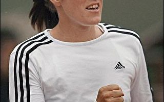 法网公开赛女单 艾宁撂倒对手晋级第三轮