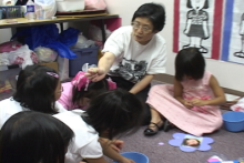 领养中国儿童学习中华文化
