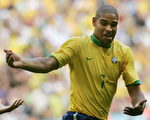 世足赛人物:巴西前锋阿德里亚诺