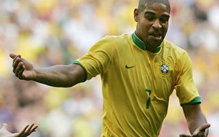 世足赛人物:巴西前锋阿德里亚诺
