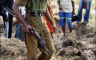 斯里兰卡政府军与游击队激战  四十七人丧生