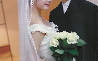 组图:韩国女星蔡琳的精美婚纱照