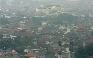 霾害迫使印尼蘇門達臘飛航中斷