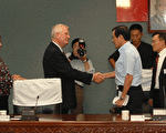 加国会议员访问团拜会台北市长马英九