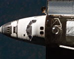 亞特蘭蒂斯號與國際空間站對接(Photo by NASA via Getty Images/11 Sep 2006)