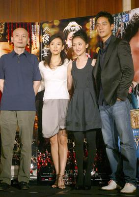 中国大陆知名演员葛优（左至右）、章子怡、周迅、吴彦祖(中央社记者徐肇昌摄)