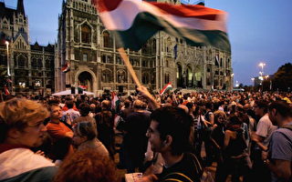 总理要求协商遭拒  匈牙利示威将持续