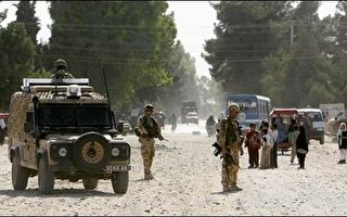 阿富汗自杀炸弹攻击  十八人丧生
