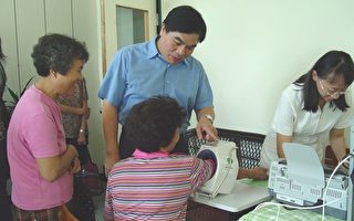 中坜市学校资源社区共享关怀老人用心