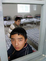 為受歧視學童求助 新疆民間組織被取締
