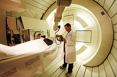 美德州大學成立全球最具規模的質子治療中心