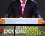 以色列总理欧麦特(Ehud Olmert)1月14日在洛杉矶举行的一项北美犹太人大会中发表演说(GABRIEL BOUYS/Getty Images)