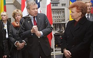 拉脱维亚总统吁全心全意处理阿富汗问题