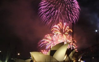 全澳各地新年節慶精彩紛呈