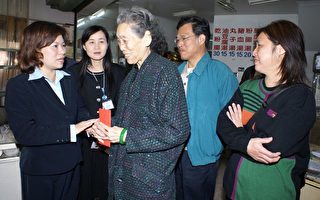 嘉市公明路火災 7戶全毀 幸無傷亡