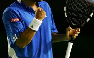 澳網賽  龔薩雷茲打進決賽  與費天王爭冠