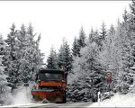 欧洲大风雪造成德西交通与生活秩序大乱
