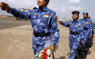 联合国首批女性维和部队抵赖比瑞亚