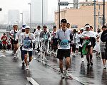 东京马拉松大赛三万多人参加  台湾62人参赛