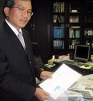 许志仁爱登山爱剪报  动静之间怡然自得