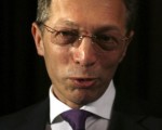 以色列亿万富翁将筹组新政党