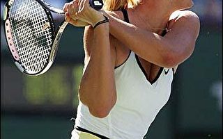 夏拉波娃网球打得棒　其他运动却一窍不通