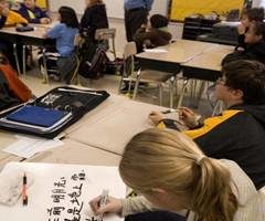更多美國學校開設中文課程