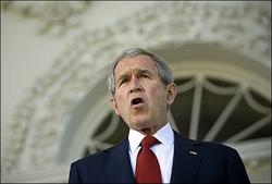 美参议院批准法案明年三月伊拉克撤军