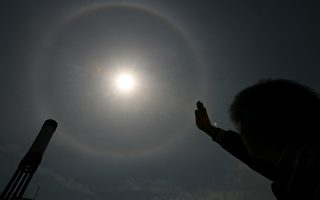 圖片報導：武漢出現日暈奇觀