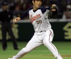 2006年经典赛中代表日本队的井川庆(Photo by Junko Kimura/Getty Images)