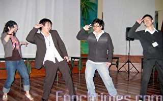 台学联送旧  K歌电音High翻天(组图)