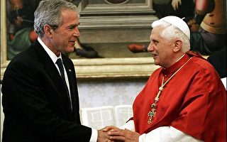布什访罗马 教宗关切伊拉克境内基督徒处境