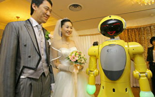 史上头一遭  南韩机器人主持婚礼