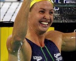 奥运金牌女将韩逊意外触电  游泳生涯恐难保