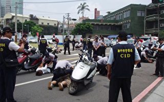 竹市警局模拟打击及防制飙车状况处置