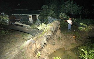 江苏安徽遭遇龙卷风  14死147伤
