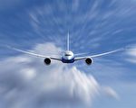 波音787空中急降 乘客撞天花板釀50傷