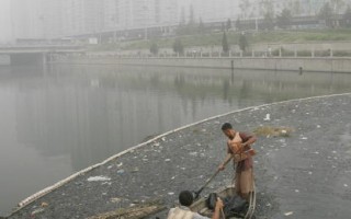 分析：中国环境恶化的根源何在？