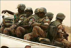 苏丹接受联合国决议  同意维和部队进驻达尔富尔