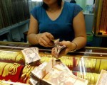 专家：金价第三季若下修  可分批布局