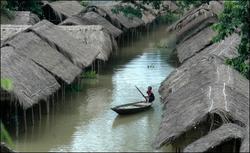 南亚豪雨成灾  1400人死近2500万人流离失所