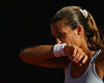 法国的莫瑞丝摩（Amelie Mauresmo）今年赛季前景不乐观。(FILIPPO MONTEFORTE/AFP/Getty Images)