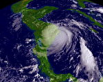 五级飓风费里克斯袭中美洲