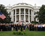 美國總統布希、副總統錢尼出席華府911六周年的紀念儀式。（(Photo by Mark Wilson/Getty Images)）