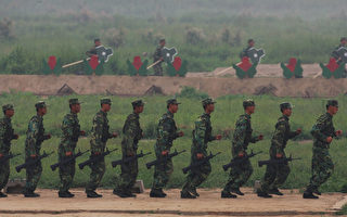 美軍冒死救戰友vs中共單兵自毀裝置